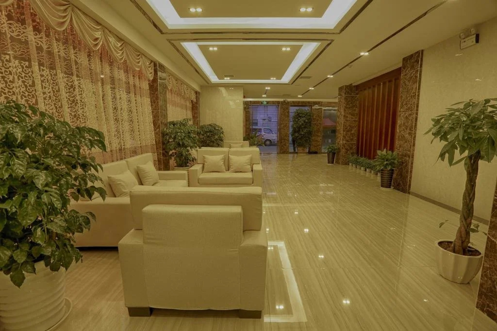 Zhangjiajie Hehua Hotel