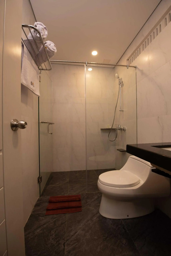 hotel de danau lake view