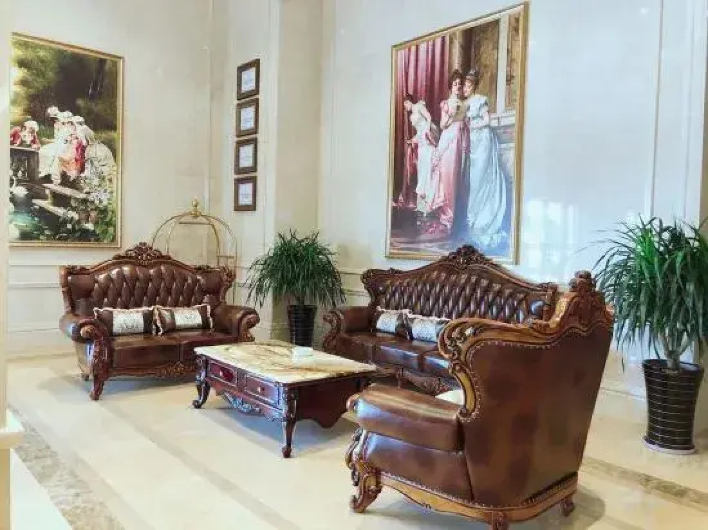 Vienna International Hotel (Shicheng Qinjiang Park)