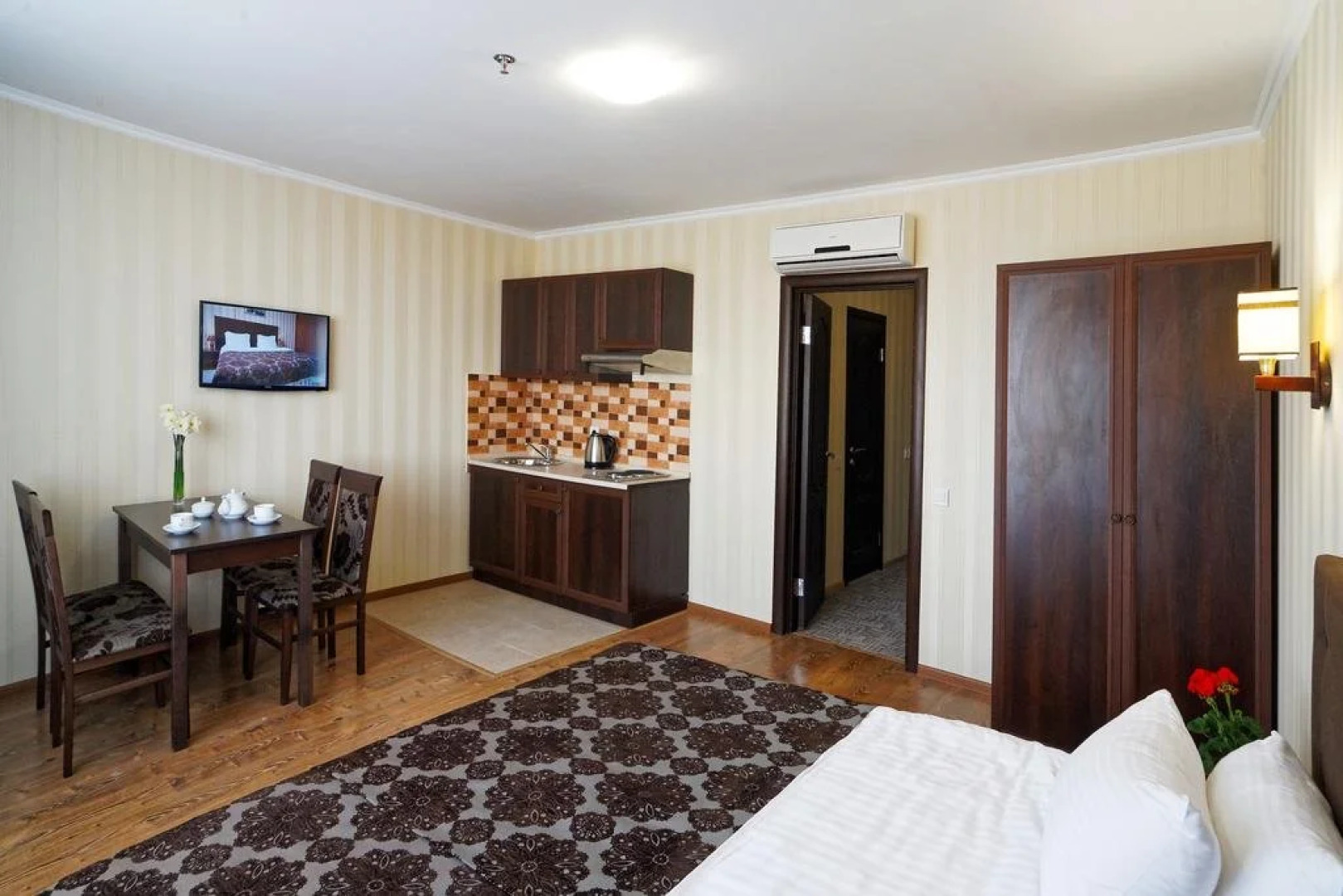 Курортный Отель Лесная песня