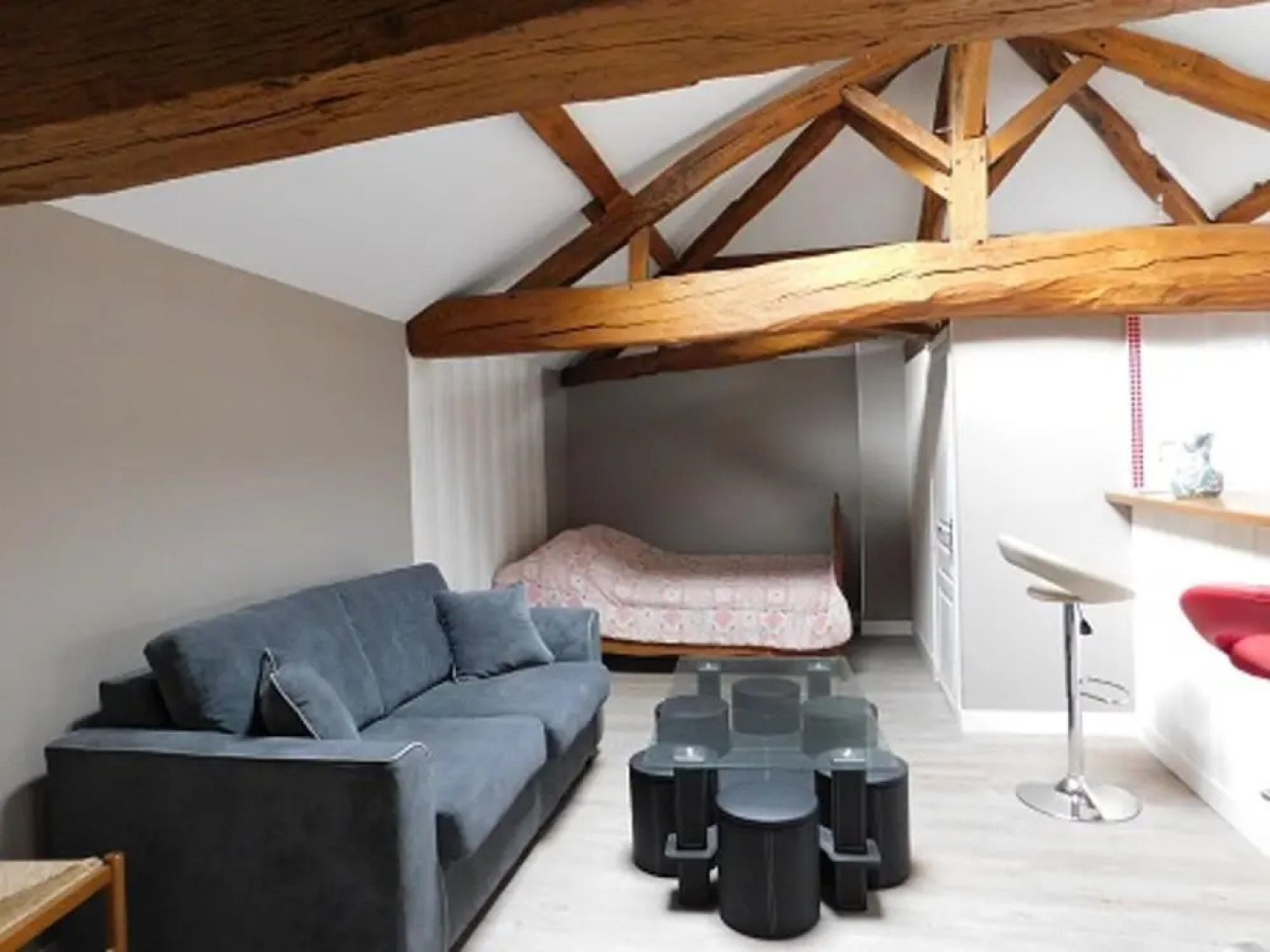 House With 5 Bedrooms in Mouterre-silly, With Pool Access, Enclosed Garden and Wifi - 200 km From the Beach