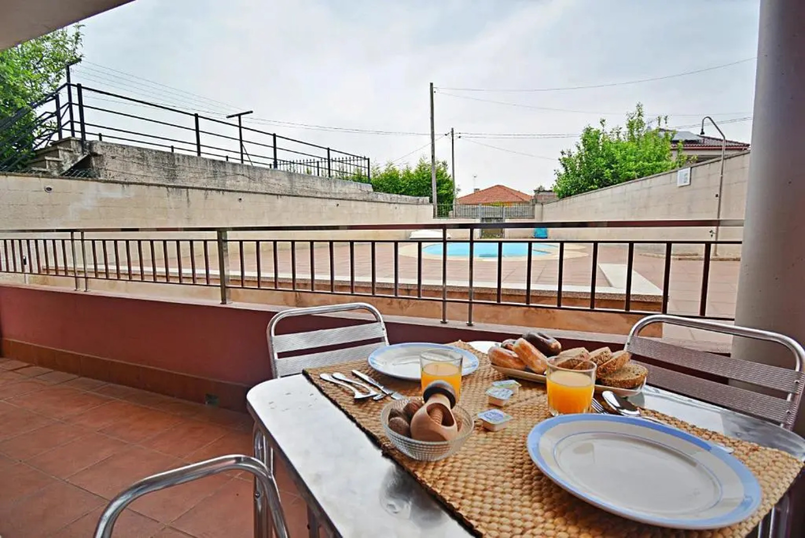 Apartamento con piscina próximo a Sanxenxo