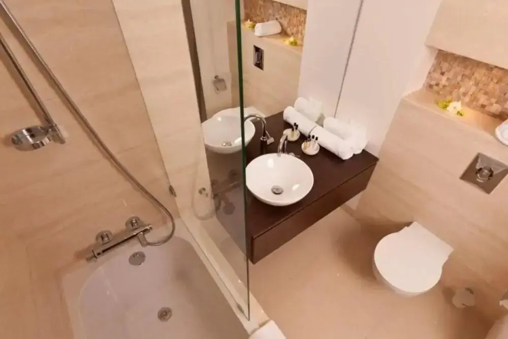 Platinum Towers by Premium Apartments