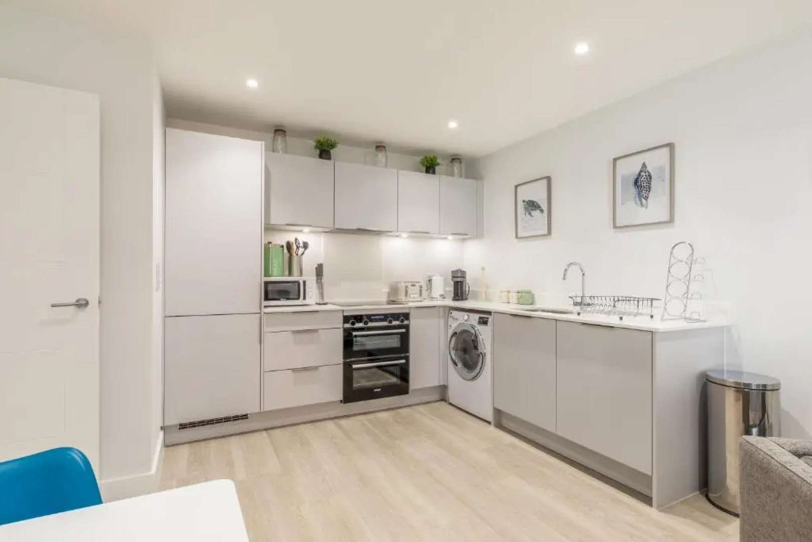 1 Putsborough - Luxury Apartment at Byron Woolacombe, only 4 minute walk to Woolacombe Beach!