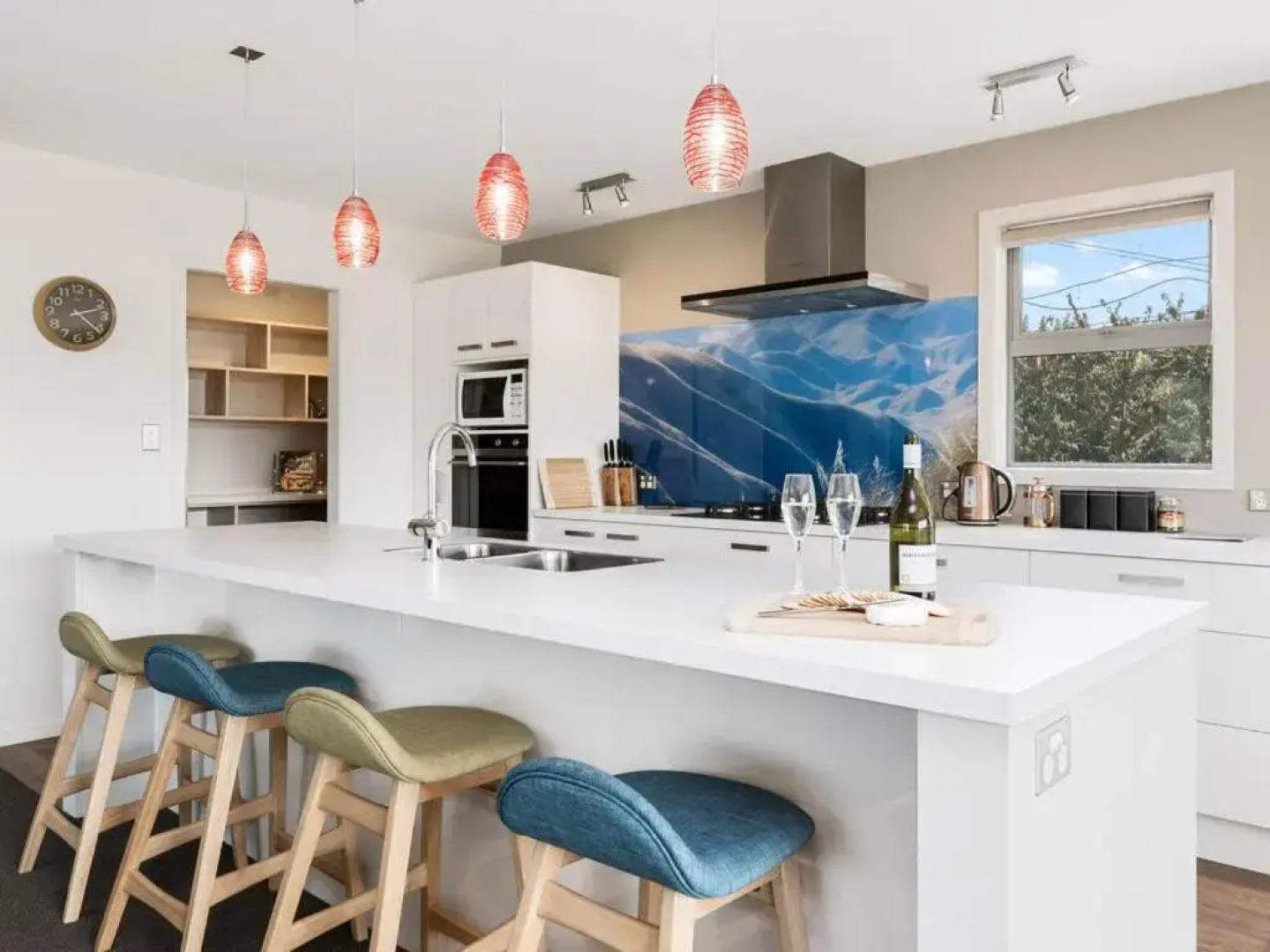 Pisa View Paradise - Cromwell Holiday Home