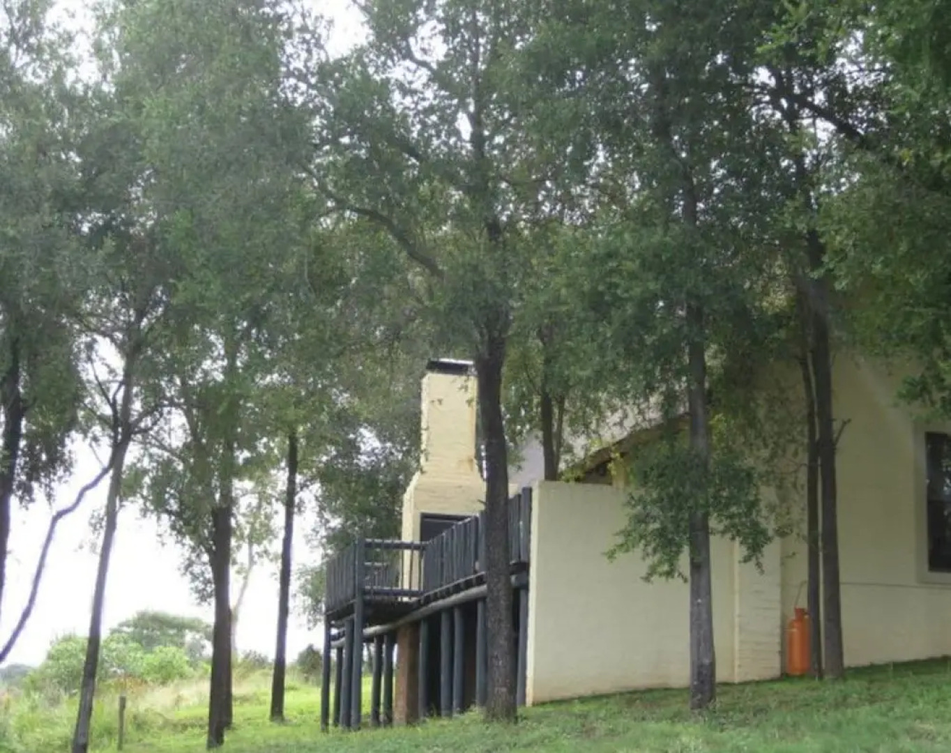 Leselo La Bontshi Lodge