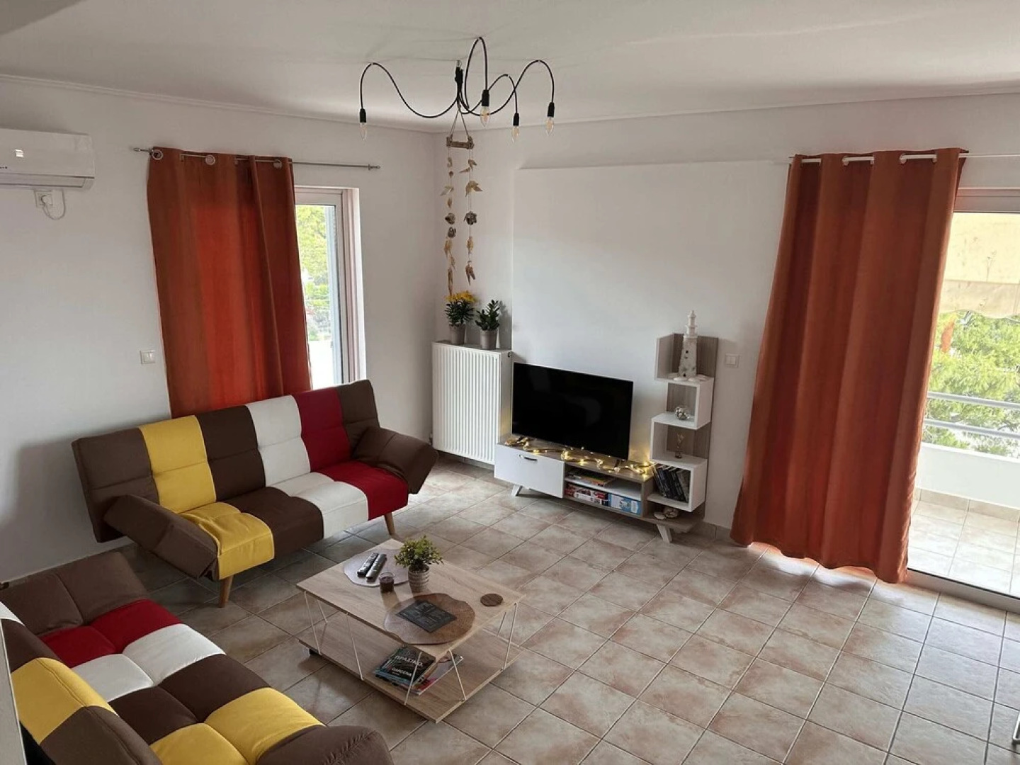 VerGian Brand New Apt at Agioi Theodoroi