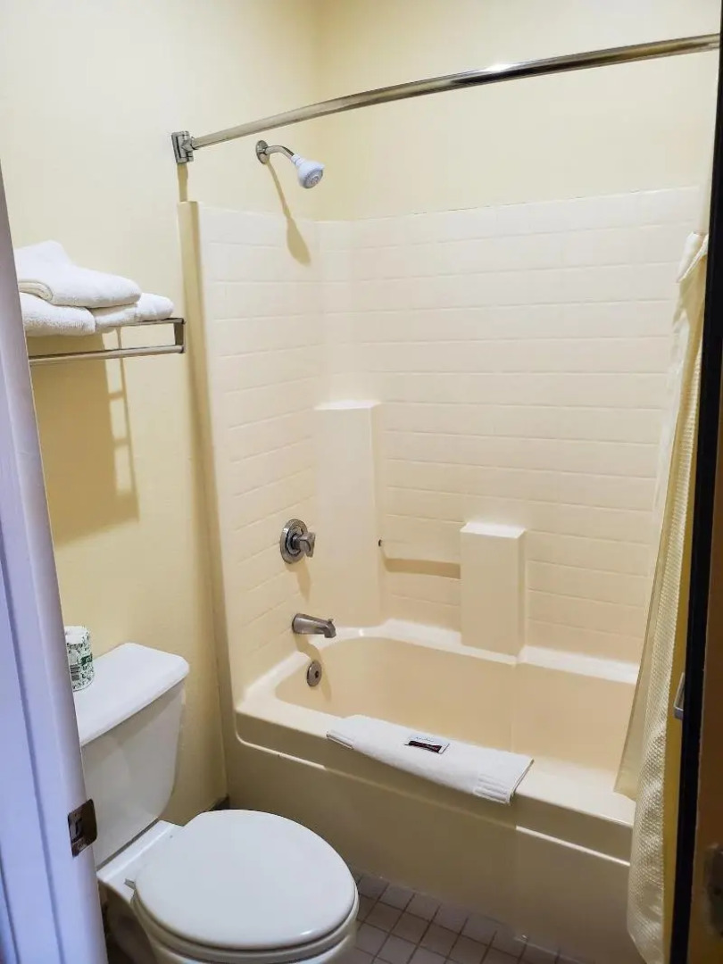 Wildflower Inn at Bell Rock