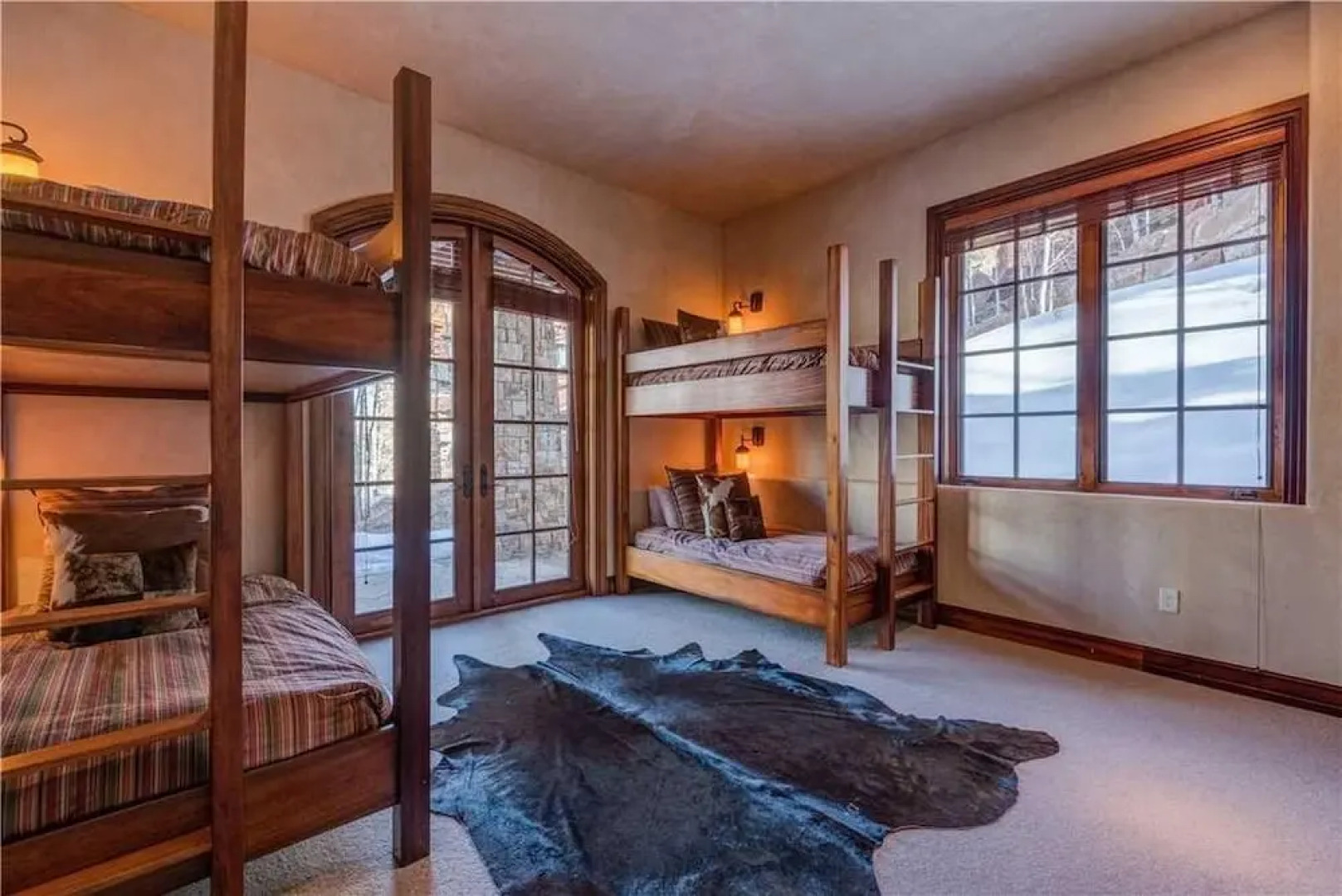 See Forever Summit Cabin 152