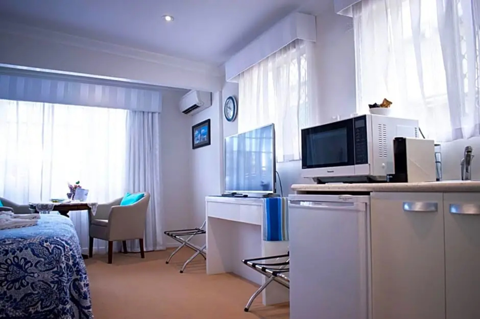 Boathouse Bunbury Bed & Breakfast