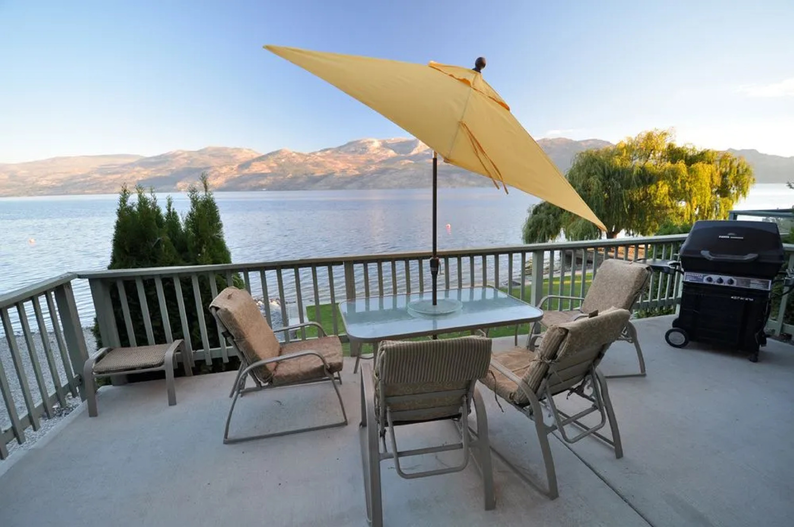 Seclusion Bay Resort