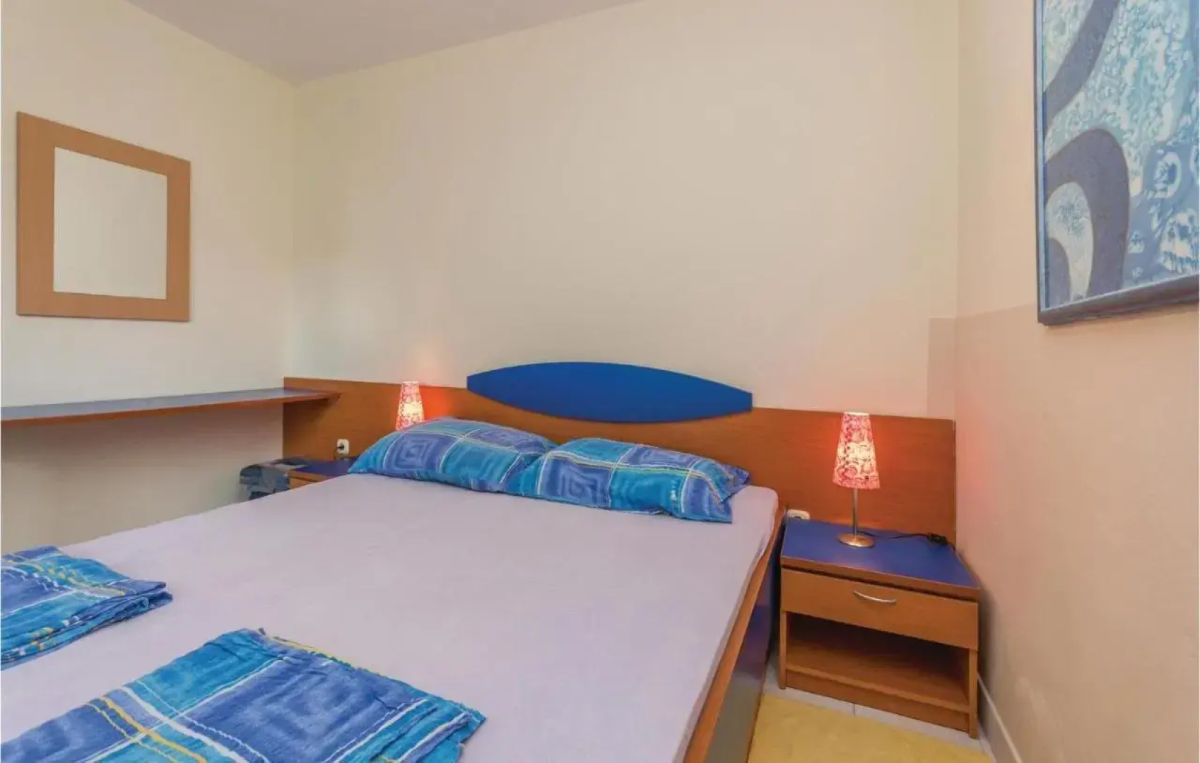 Apartment Donji Karin 10