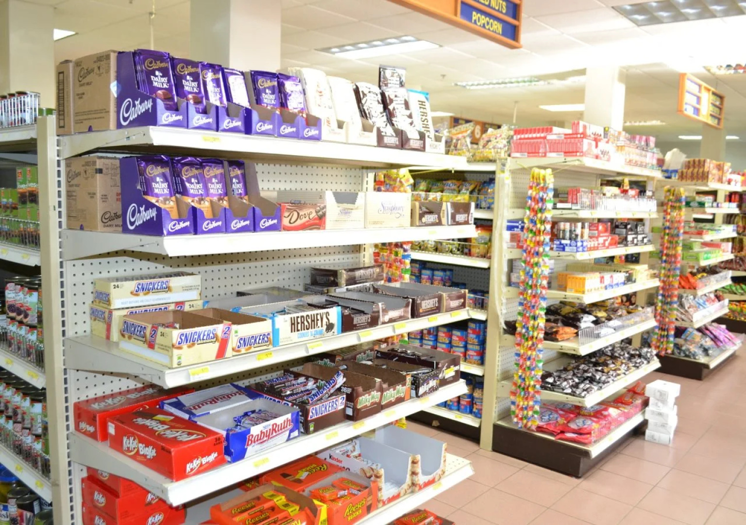 West Plaza Hotel Desekel