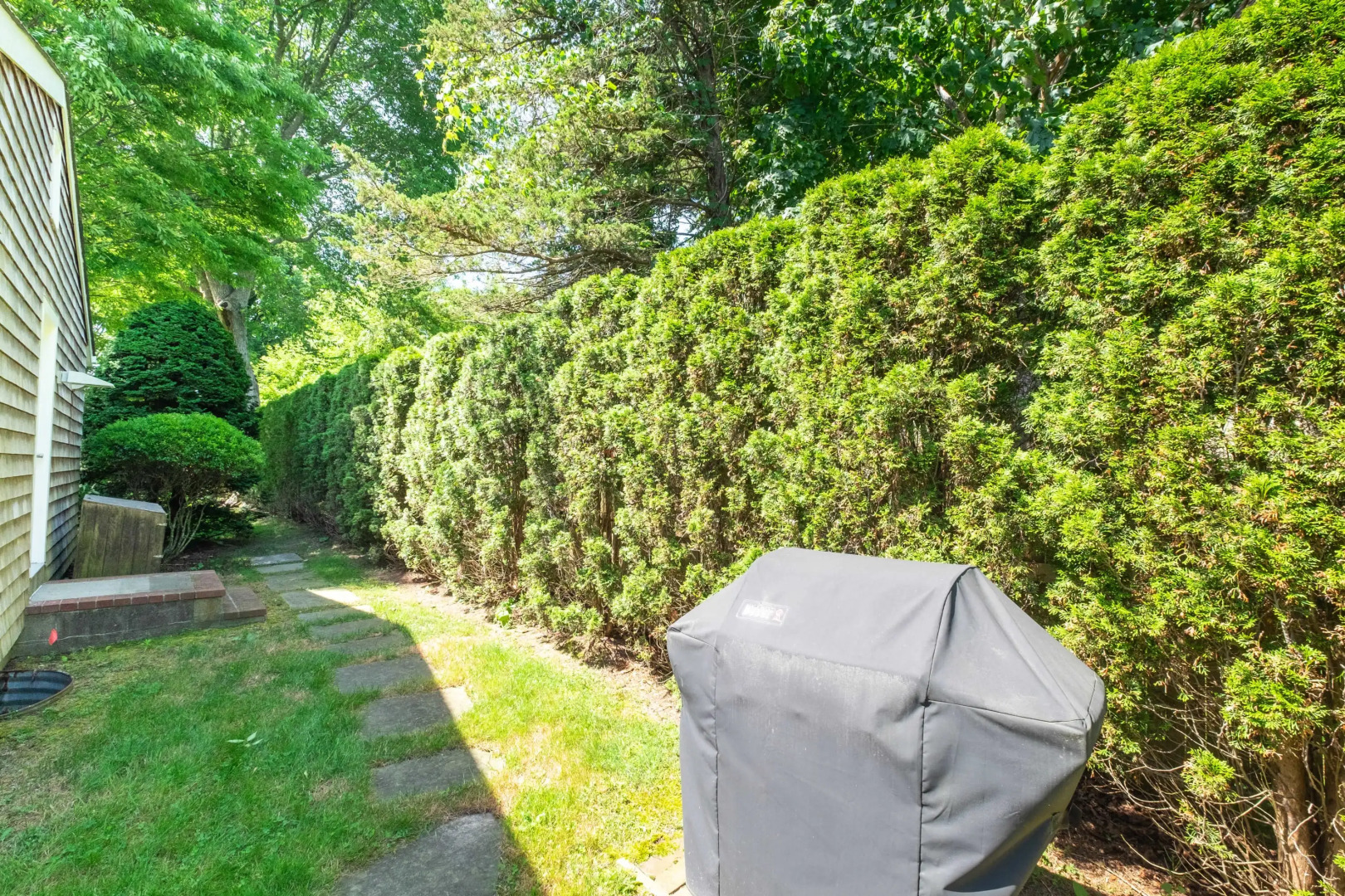 Heated Pool Driftwood Cottage by Rovetravel