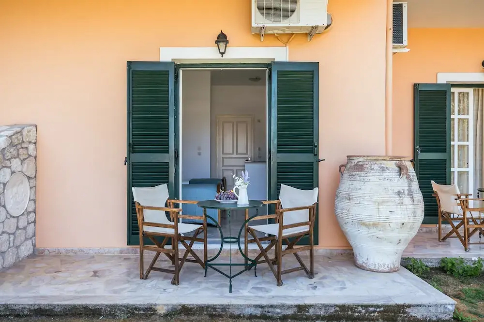 Nikiforos Apartments by Konnect, Mesongi