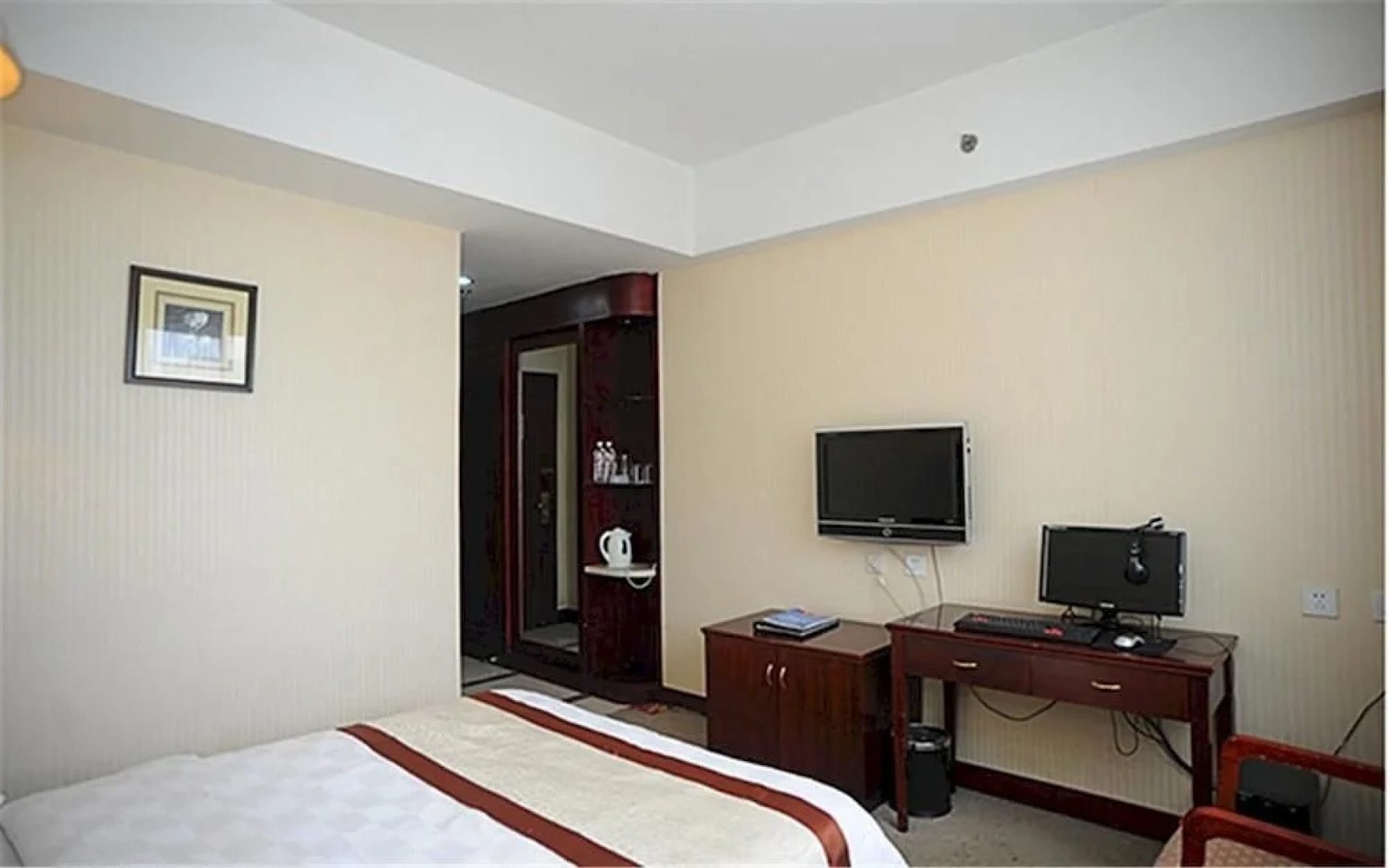 Hunan Junzhuan Hotel