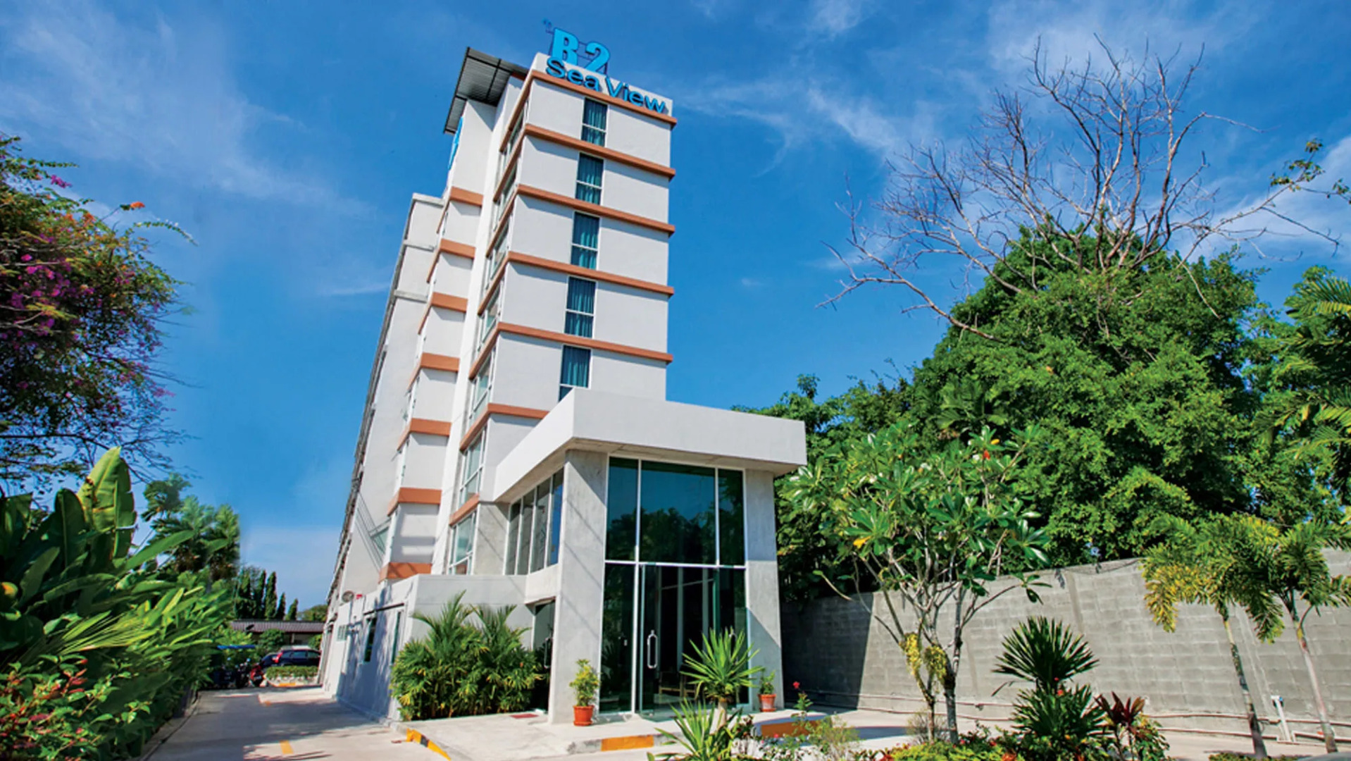 B2 Sea View Pattaya Boutique & Budget Hotel