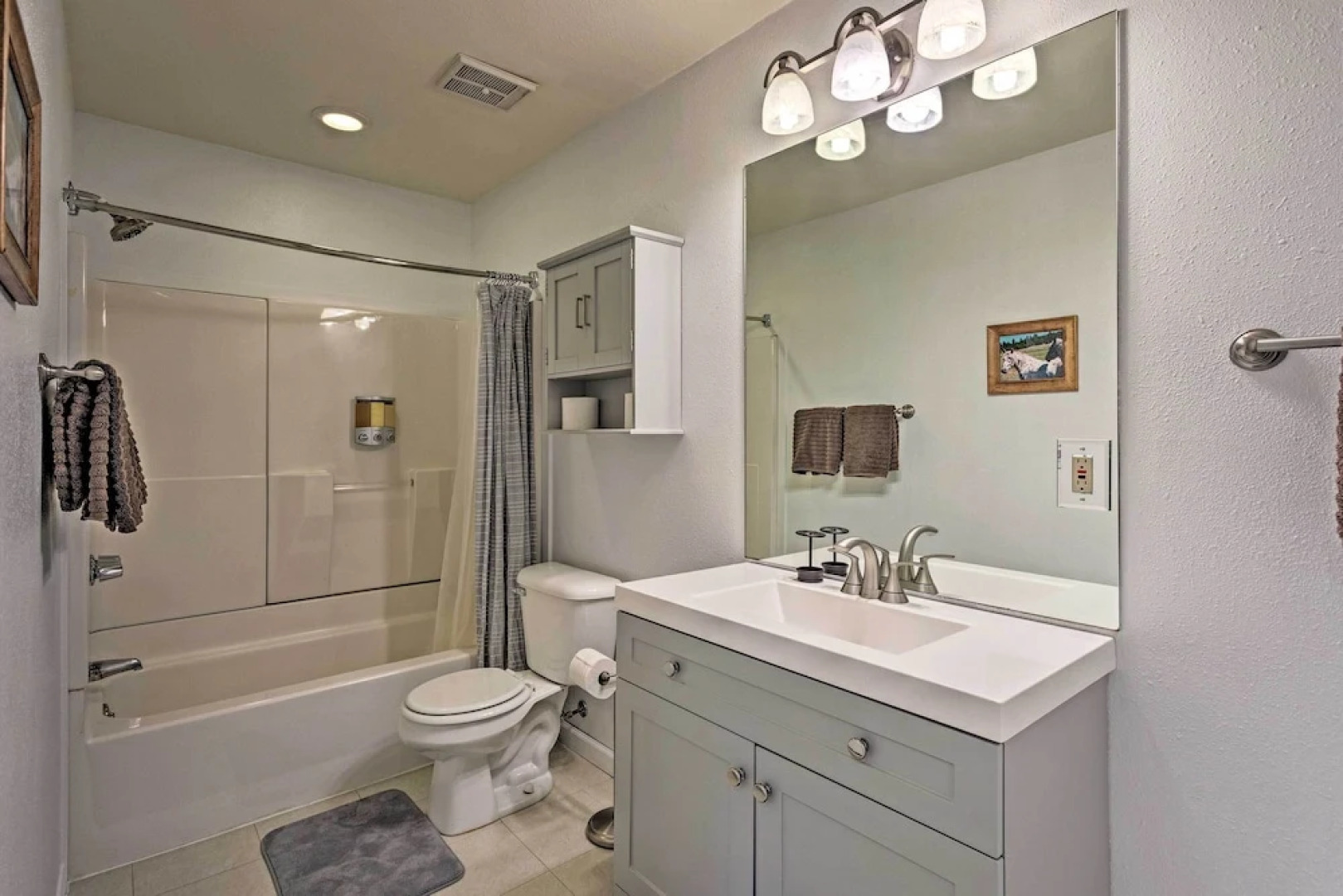 Cozy Edwards Townhome: 6 Mi to Beaver Creek!