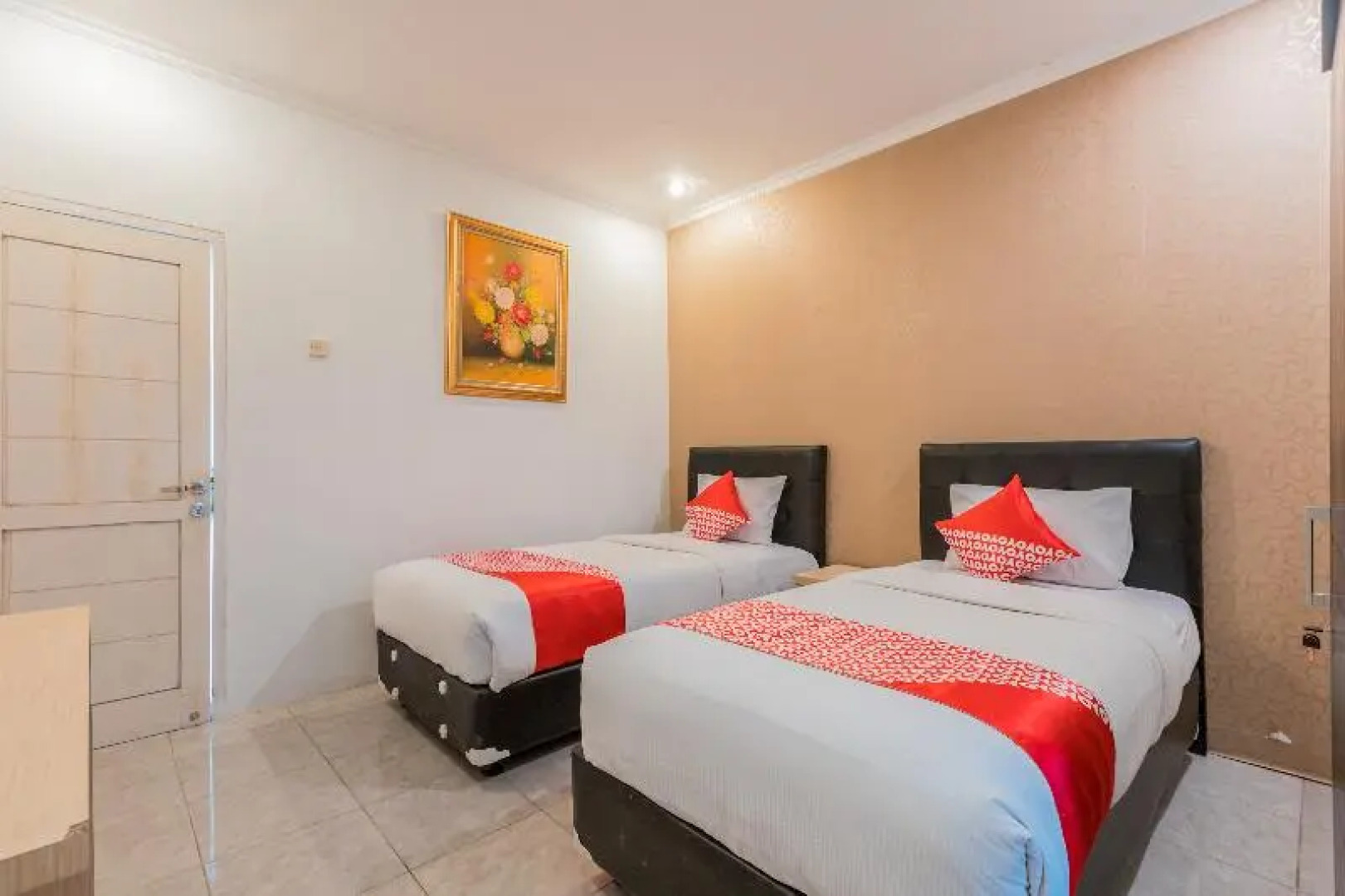 Gunung Geulis Village by OYO Rooms