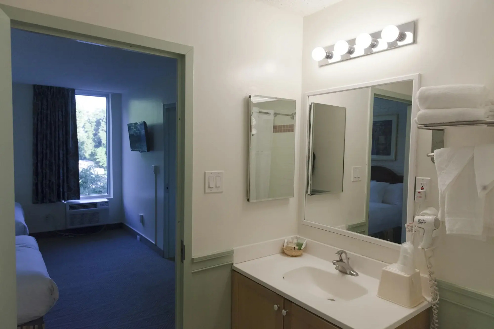 Inns Of Virginia - Arlington