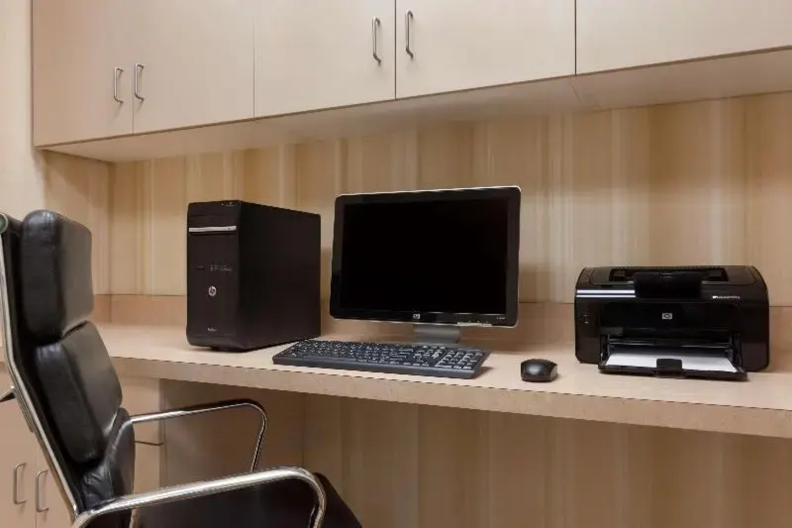 Country Inn & Suites Harrisburg@ Union Deposit Rd.