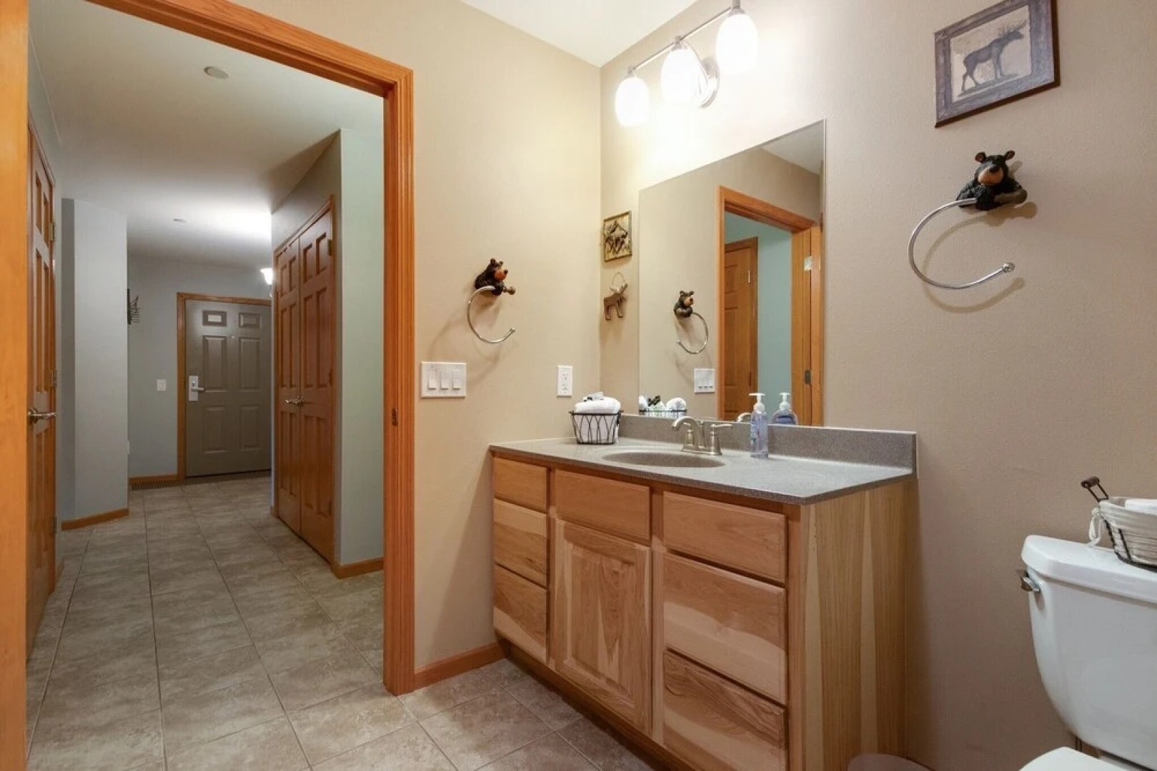 First Floor 3 BR Condo, Northern Bay Golf Course by RedAwning