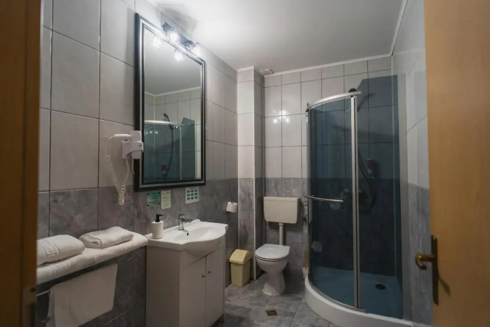 Complex Balnear Dobsi