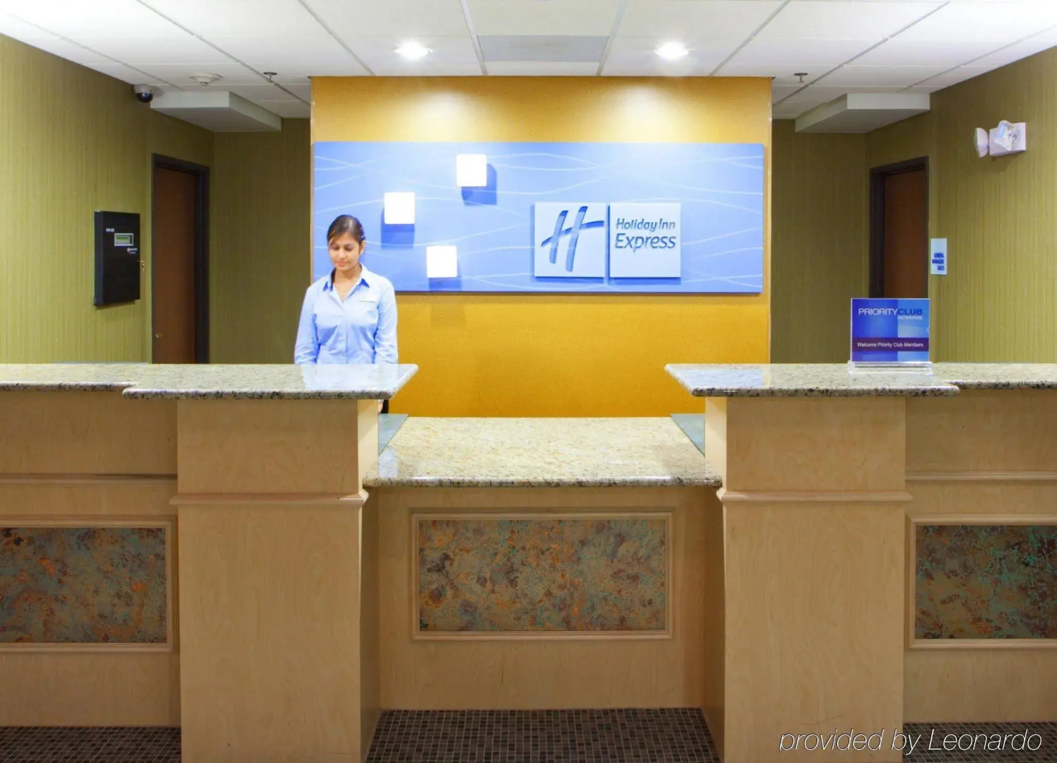 Holiday Inn Express & Suites - Thornburg, S. Fredericksburg by IHG