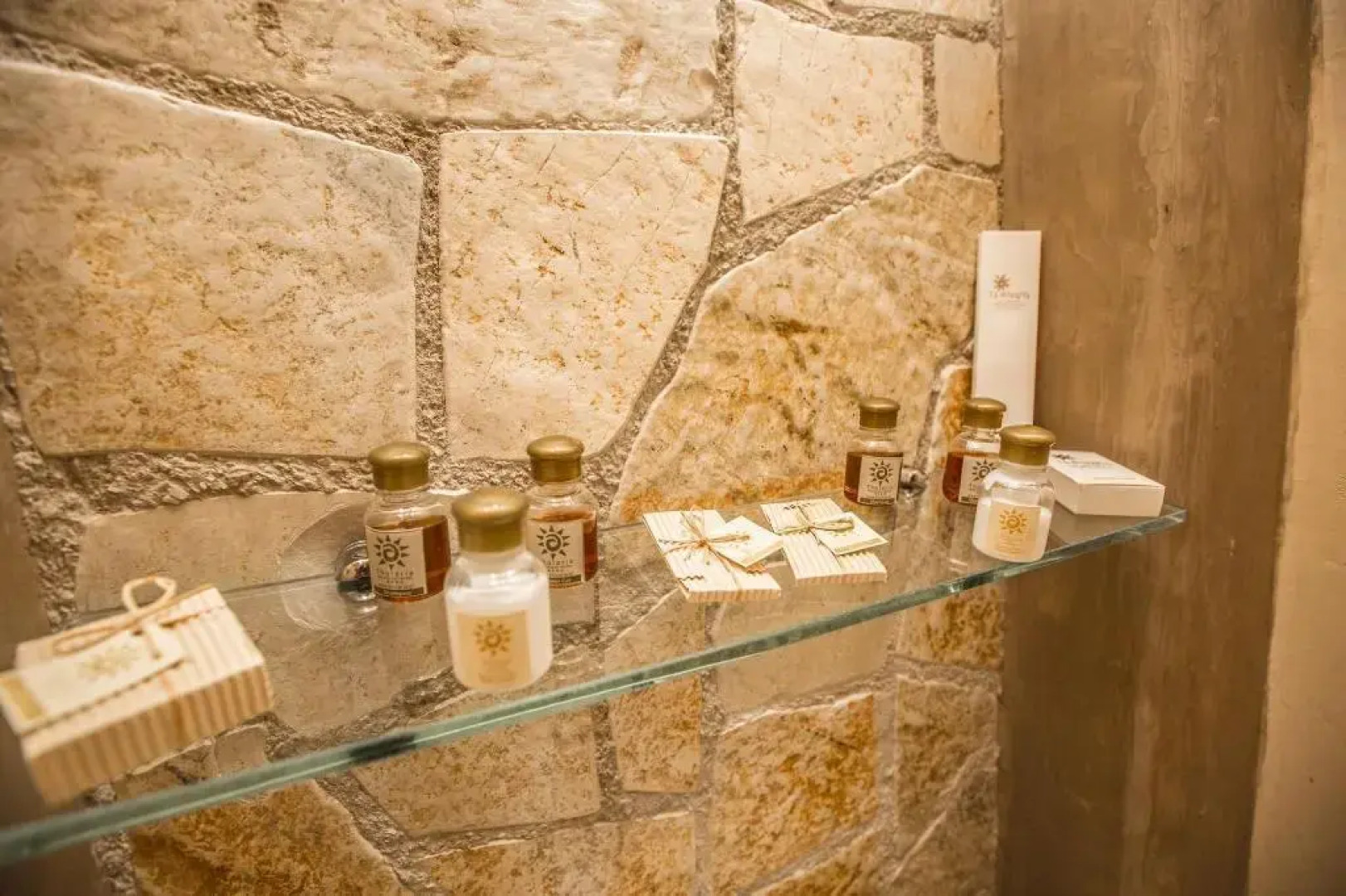 Tholaria Boutique Hotel