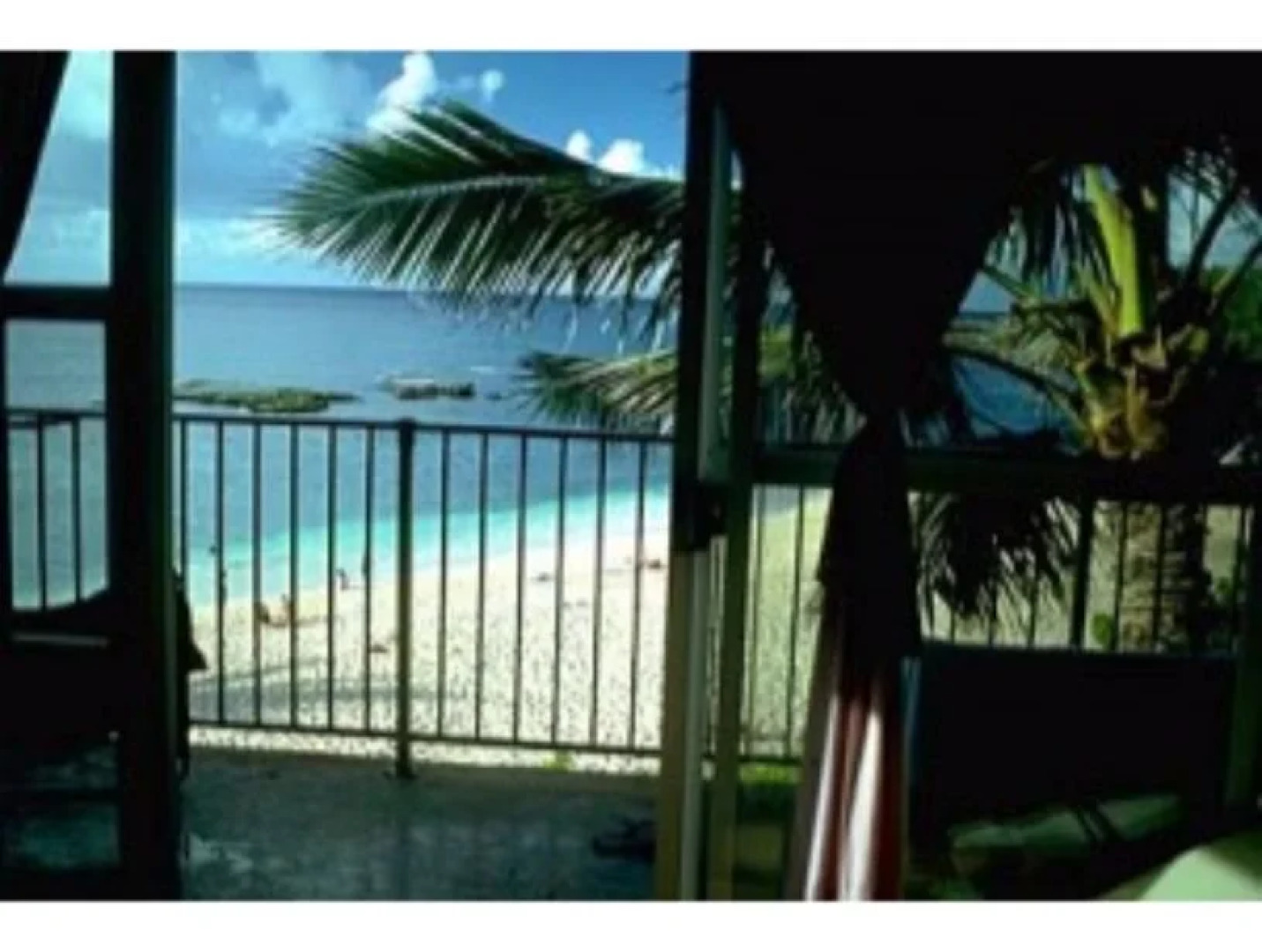 Backpackers Vacation Inn and Plantation Village