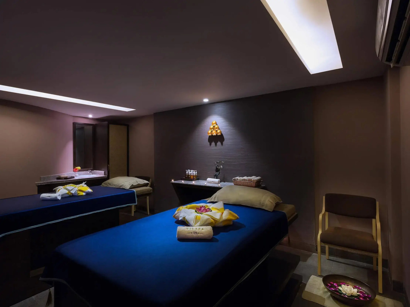 Aloha On The Ganges, Rishikesh