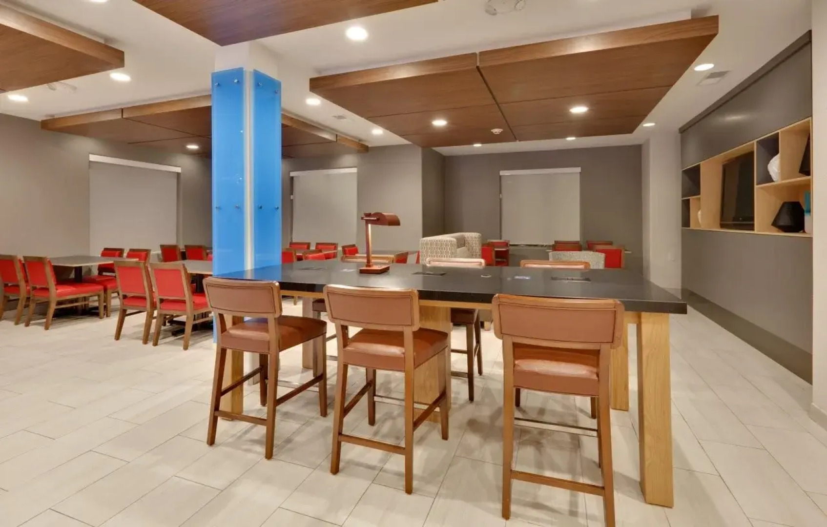 Holiday Inn Express Hotel & Suites Dallas - Duncanville by IHG