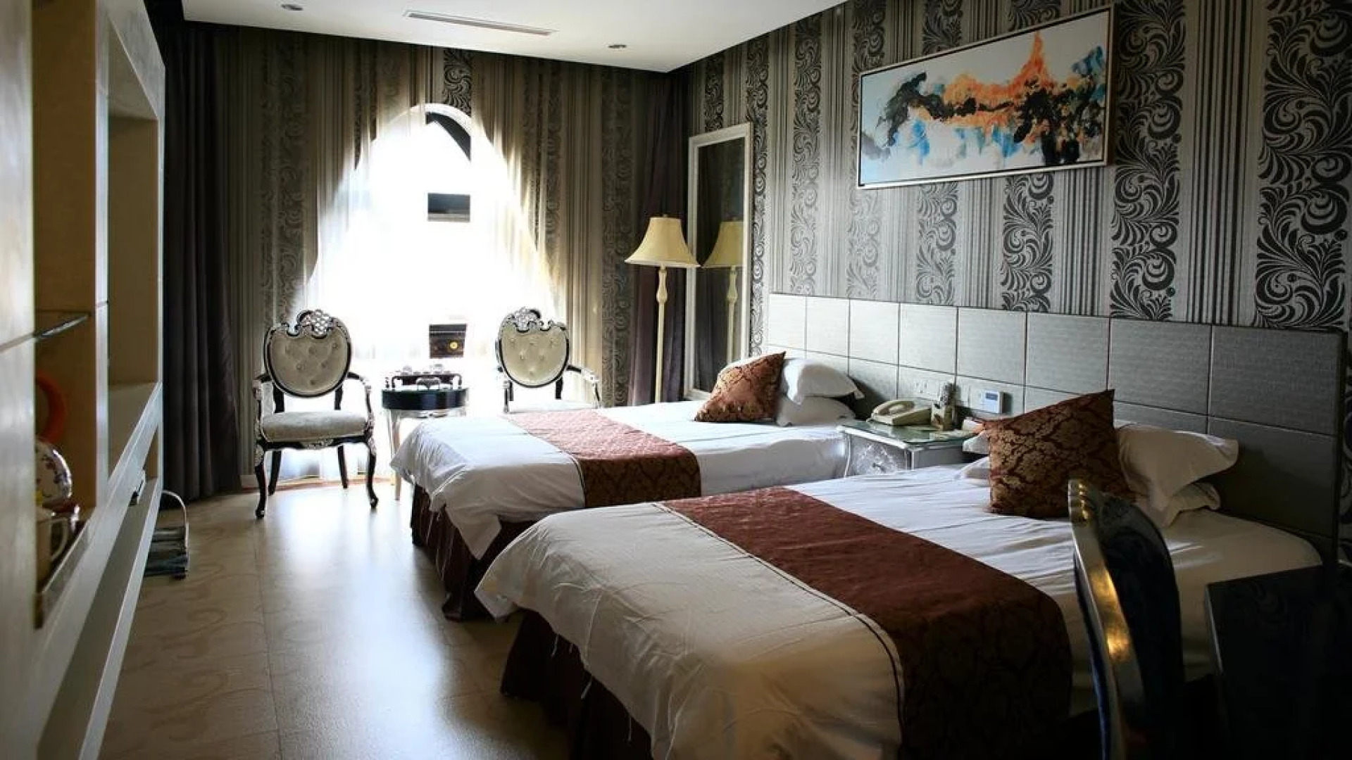 Jiashan Guohui Hotel