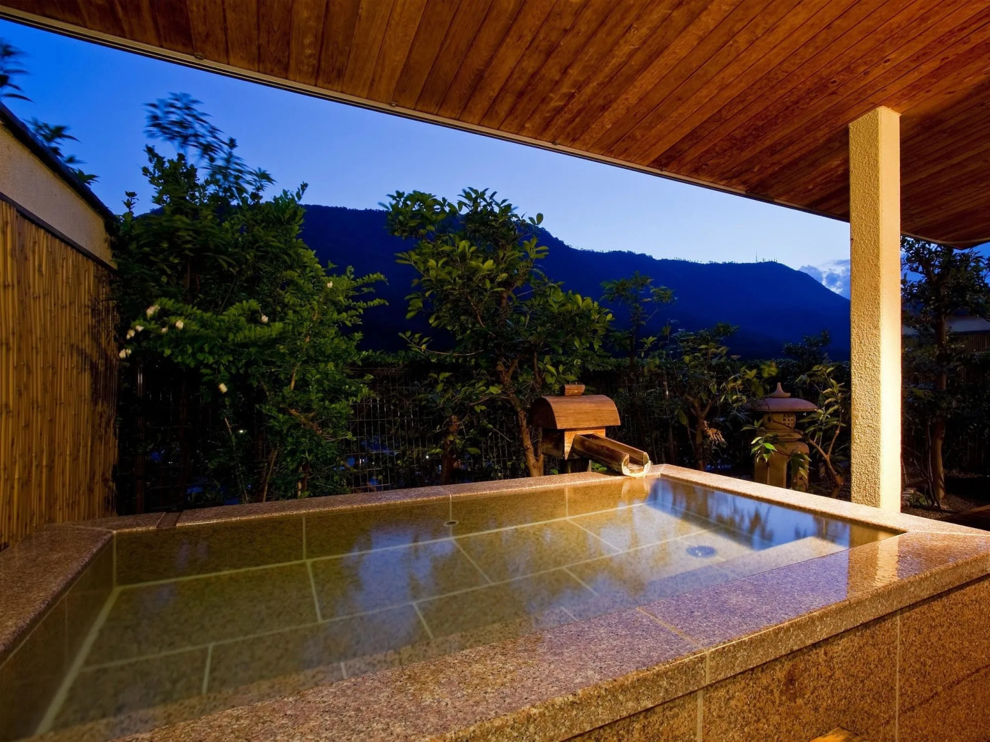 Yumoto Konpira Onsen Hananoyu Koubaitei