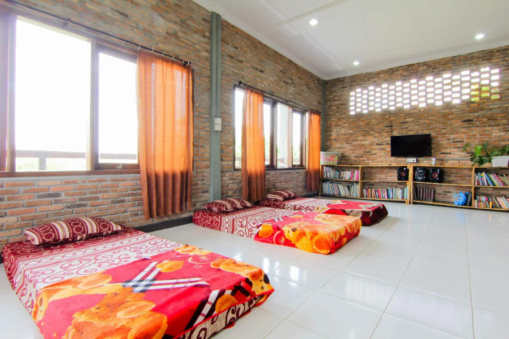 Bua Guest House