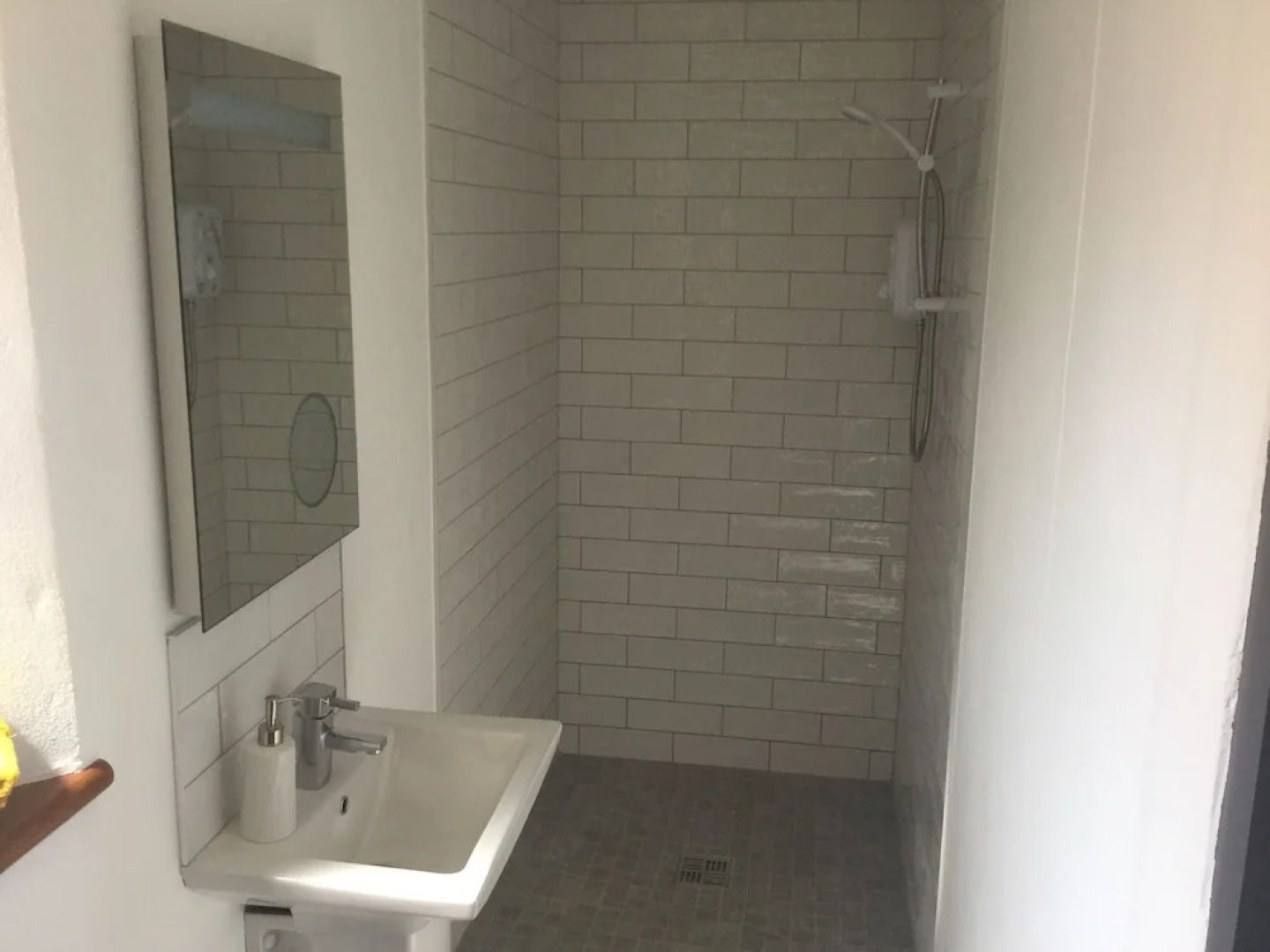 Makem's Self Catering Cottage