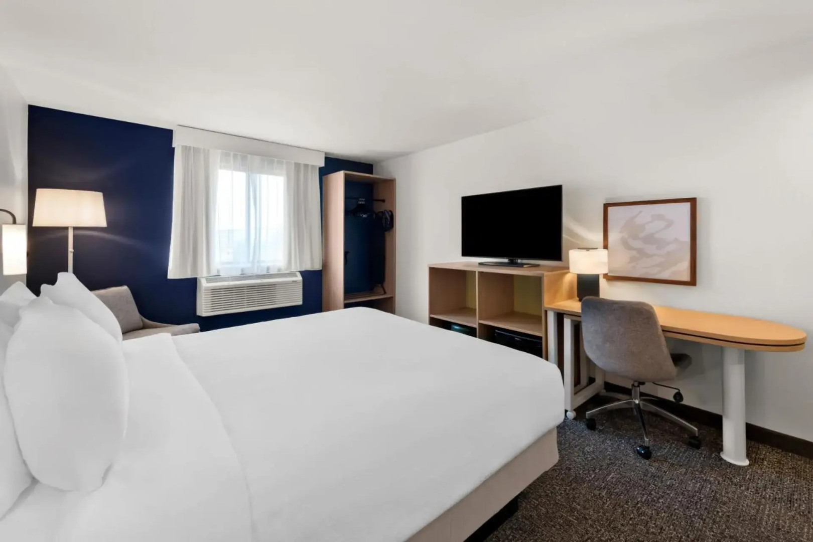 SureStay Hotel by Best Western Norfolk Little Creek