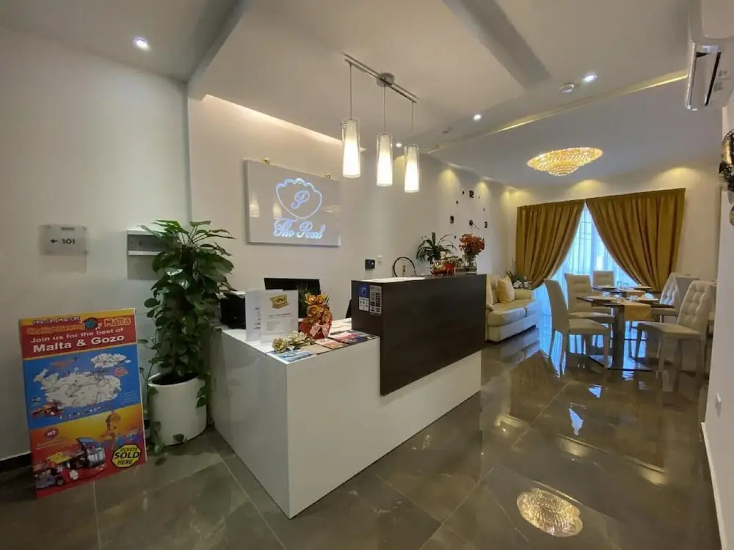 The Pearl Guesthouse