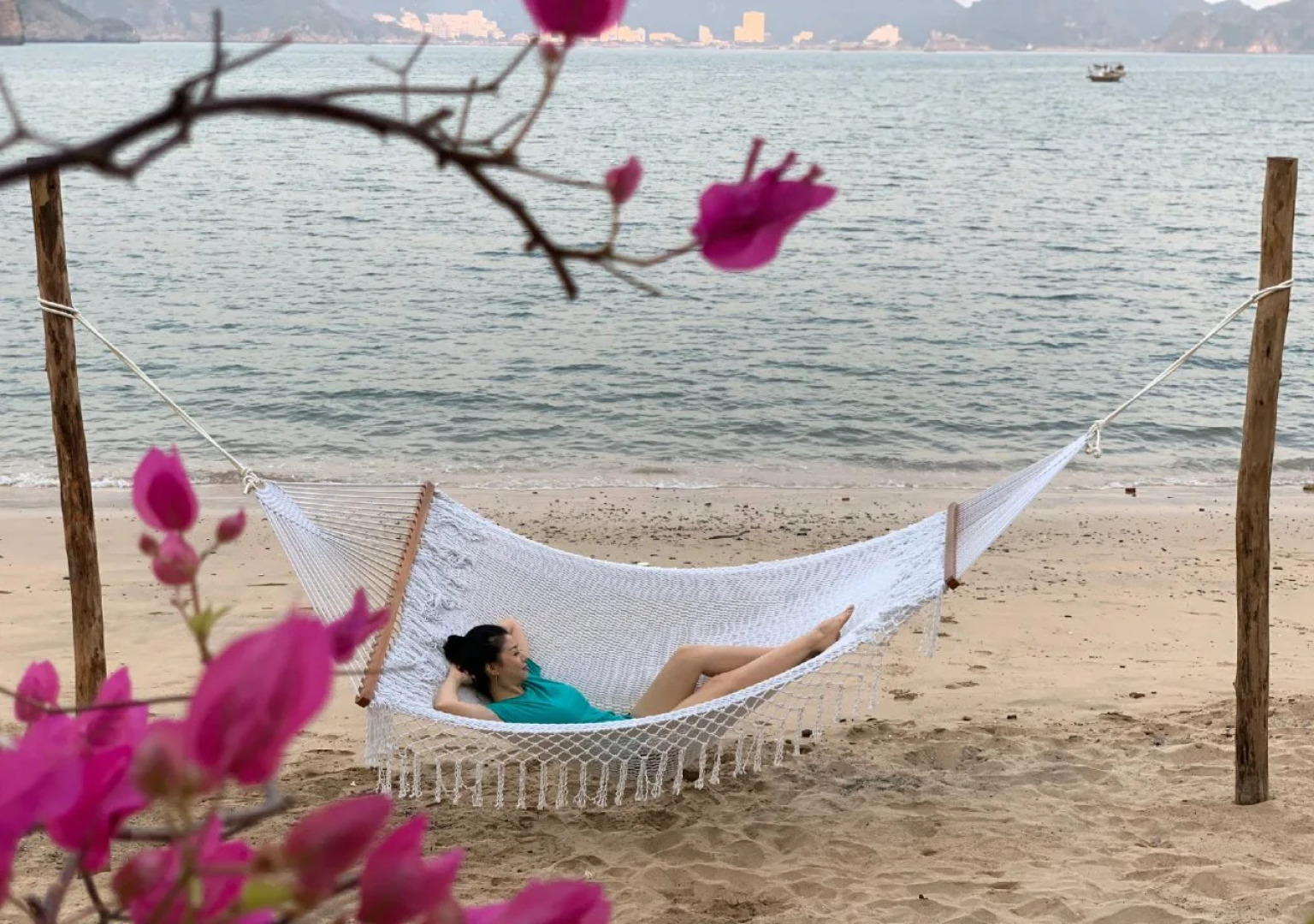 Cat Ong Beach Cottages