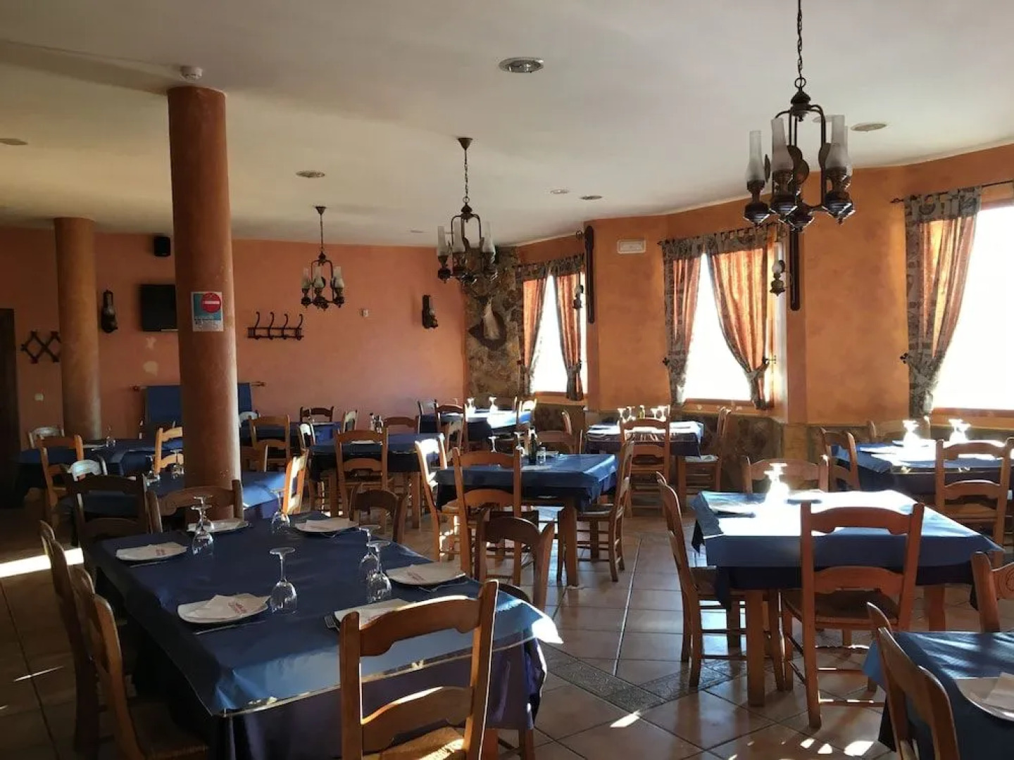 Hostal Mesón Arboleas