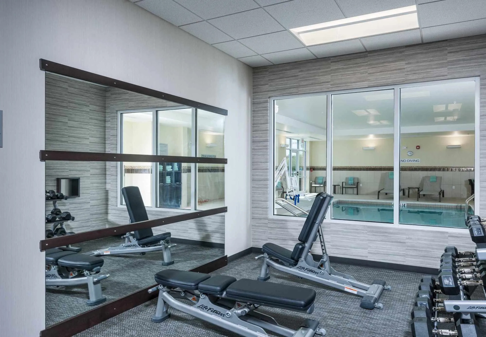 Courtyard by Marriott Boston Littleton