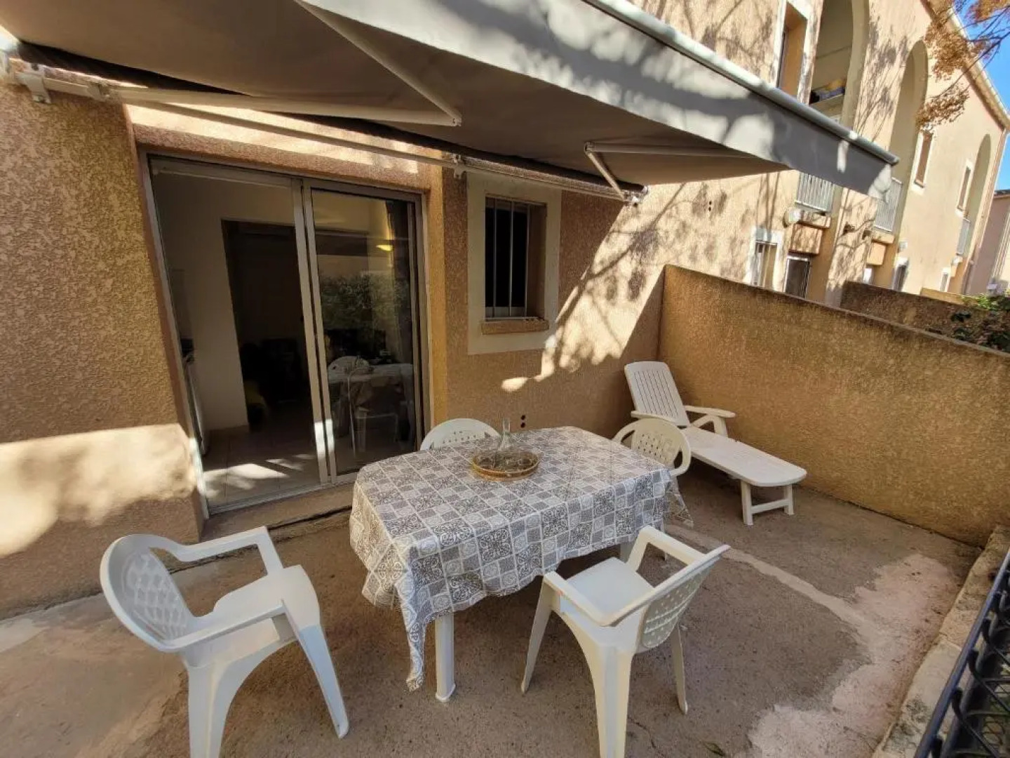 Studio situé à 20 metres de la plage d Agosta Porticcio