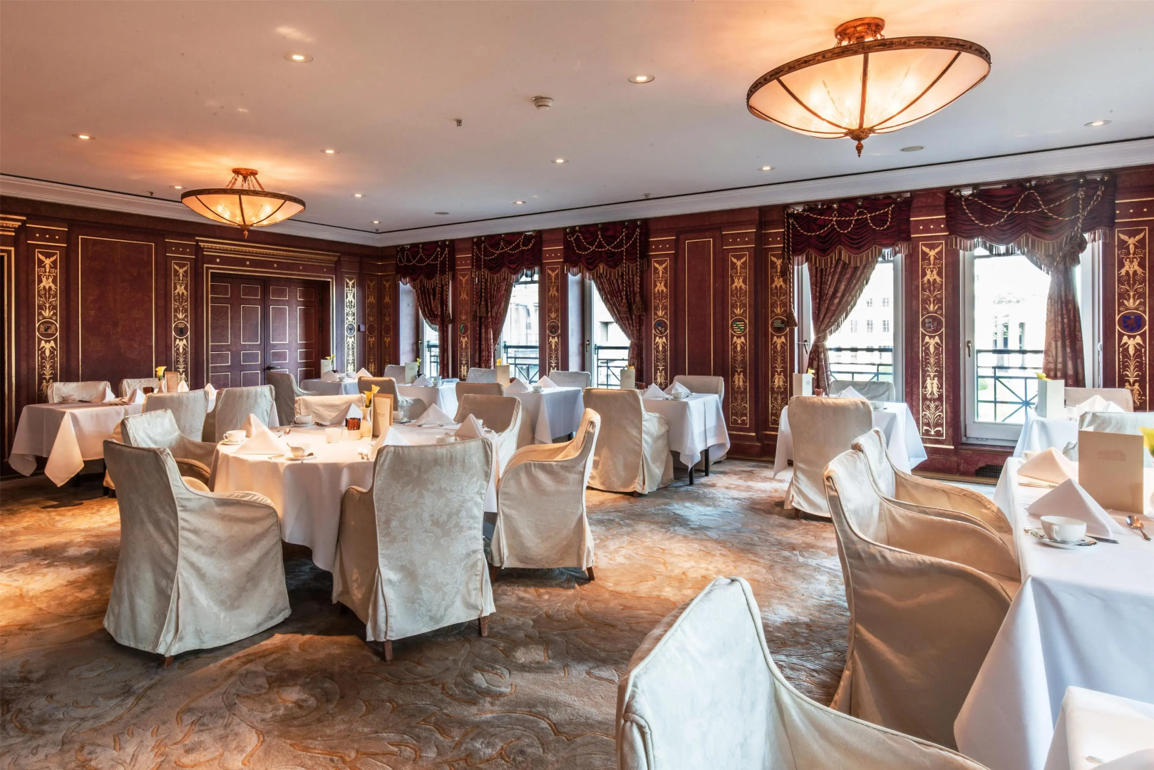 Отель Adlon Kempinski