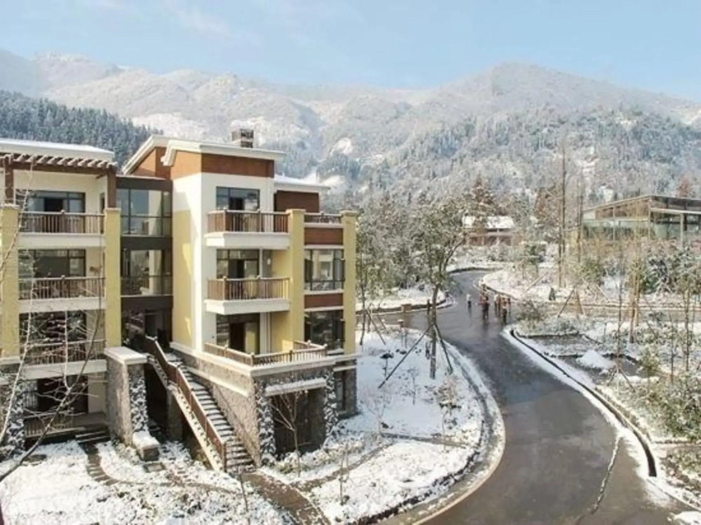 Qiliping Hot Spring Hotel