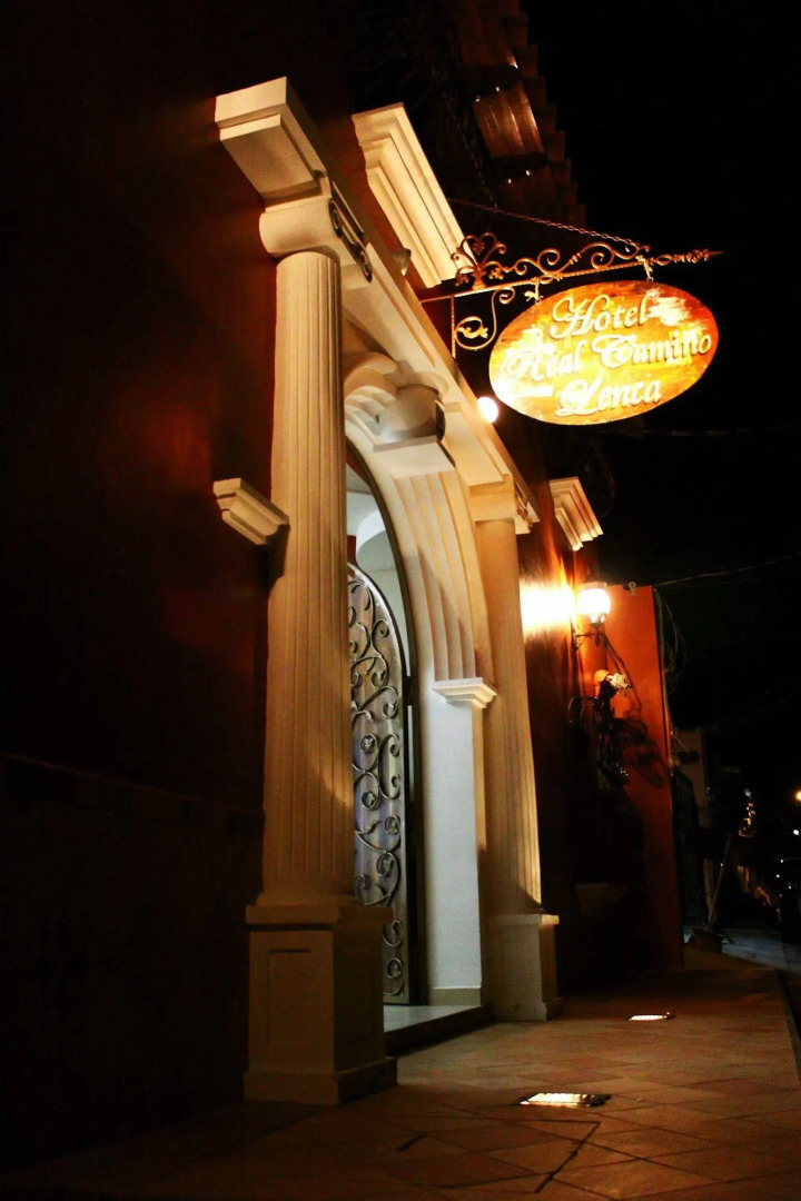 Hotel Real Camino Lenca