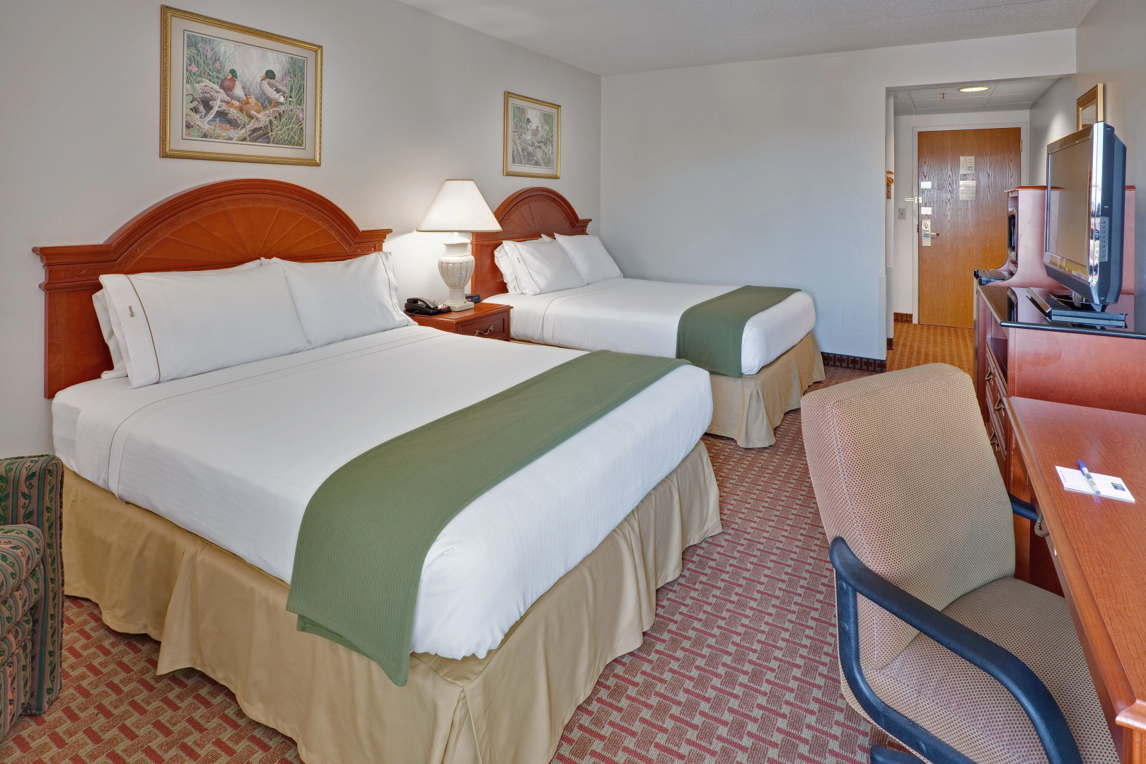Holiday Inn Express & Suites Allentown-Dorney Park Area by IHG