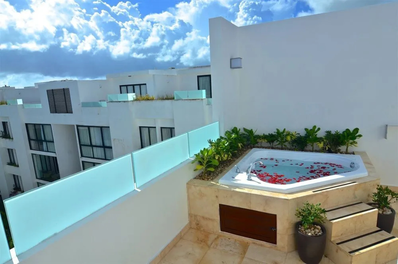 A-Nah Suites Apartamentos by CSR