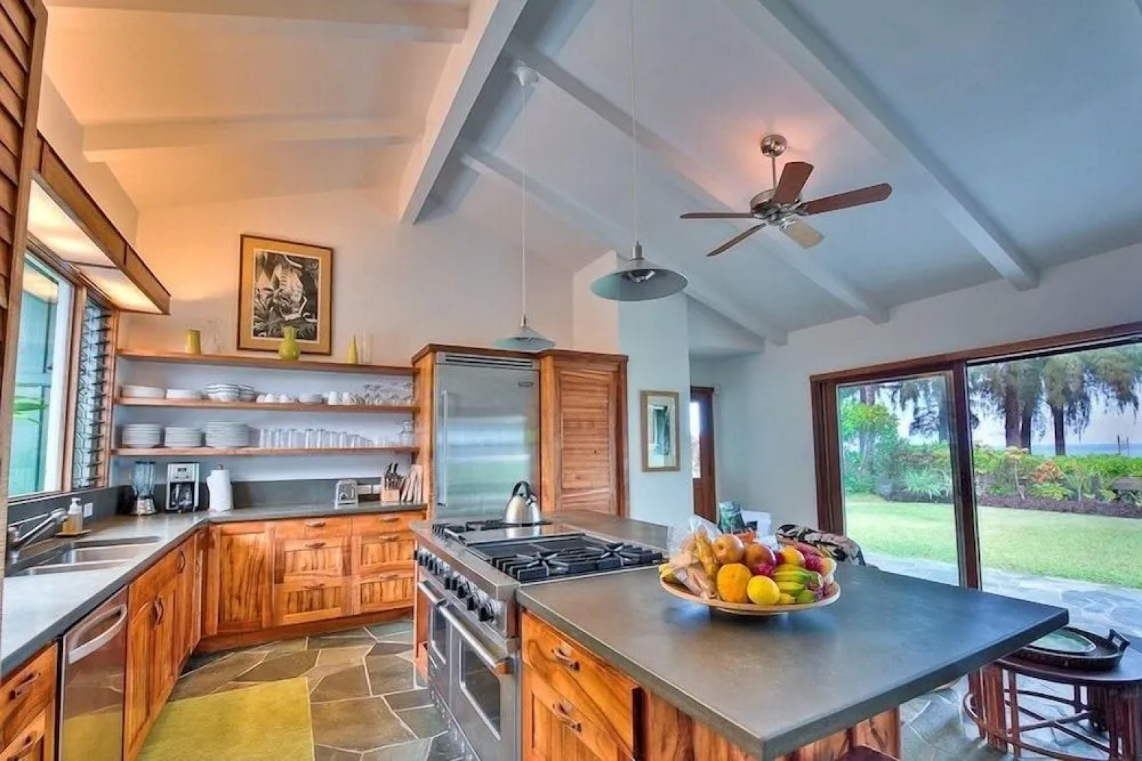 Lani Kai 4 Bedroom Home by Redawning