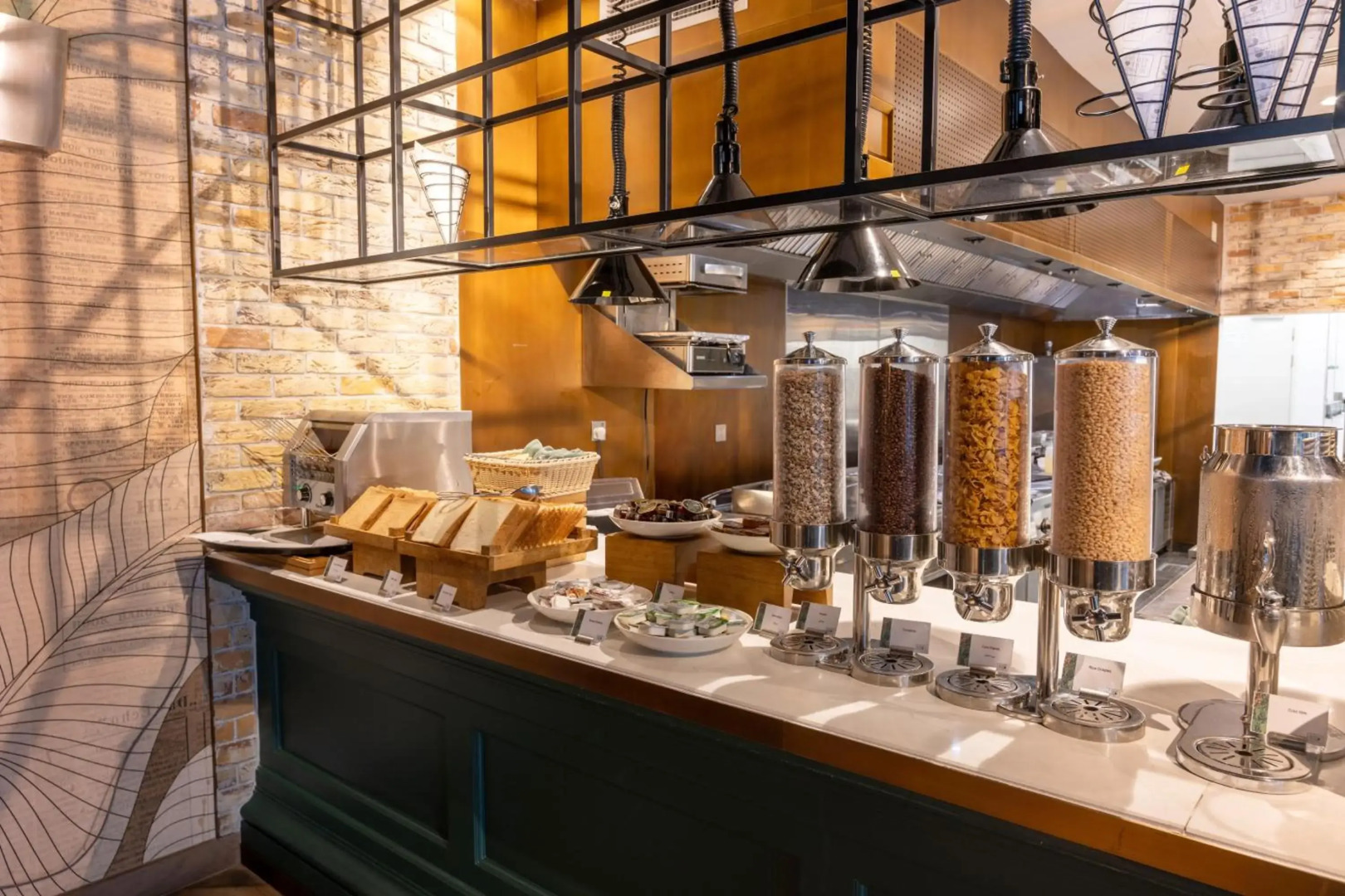 Premier Inn Dubai Barsha Heights