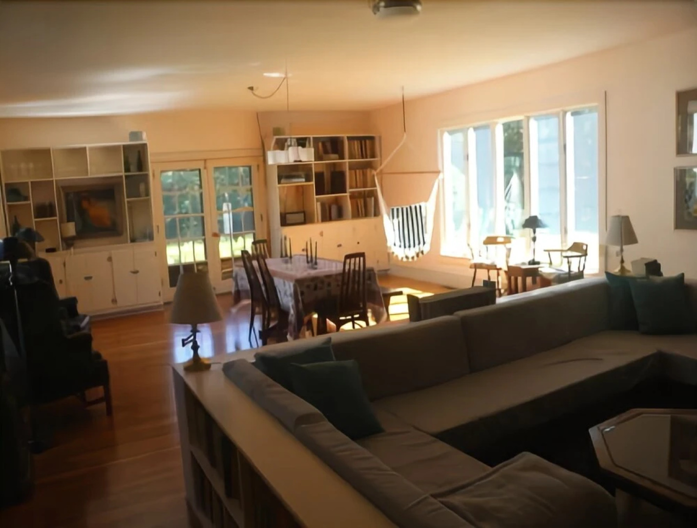 Annes Secret Garden - Two Bedroom Home